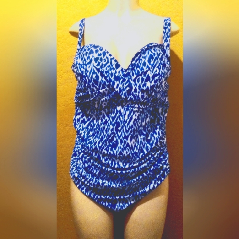 Swimsuit Women's One Piece Size 22W
